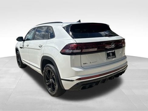 New 2026 Volkswagen Atlas Cross Sport SEL R-Line image 6