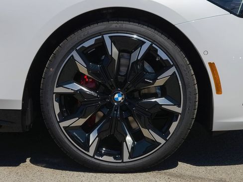 New 2027 BMW 530i w/ M Sport Package RWD image 5