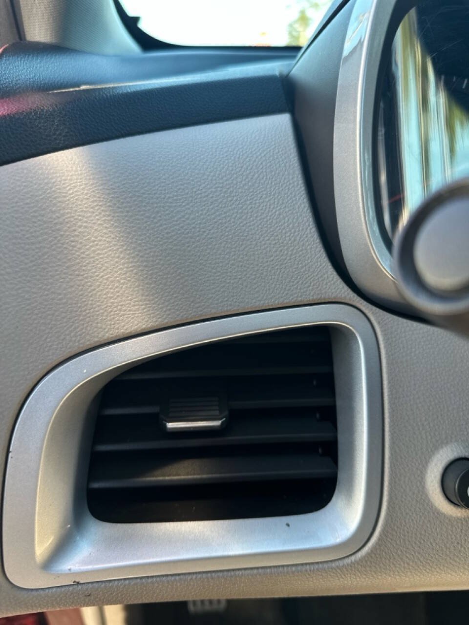 Used 2012 Chevrolet Equinox LT FWD image 15
