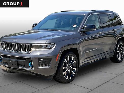 Used 2023 Jeep Grand Cherokee Overland AWD/4WD image 1