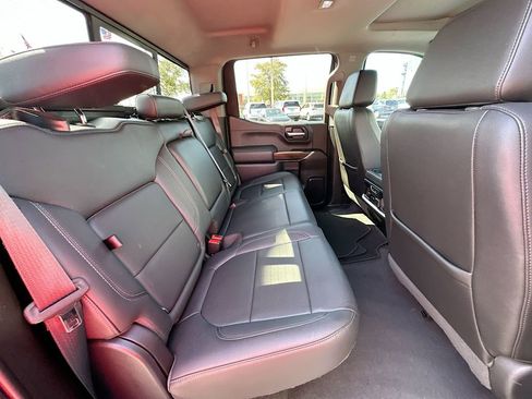 Used 2019 GMC Sierra 1500 SLT image 28