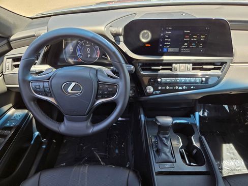Used 2024 Lexus ES 350 w/ Accessory Package (Z1) FWD image 11