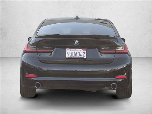 Used 2020 BMW 330i Sedan w/ Convenience Package RWD image 6