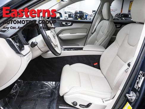 Used 2022 Volvo XC60 B6 Inscription w/ Advanced Package image 14