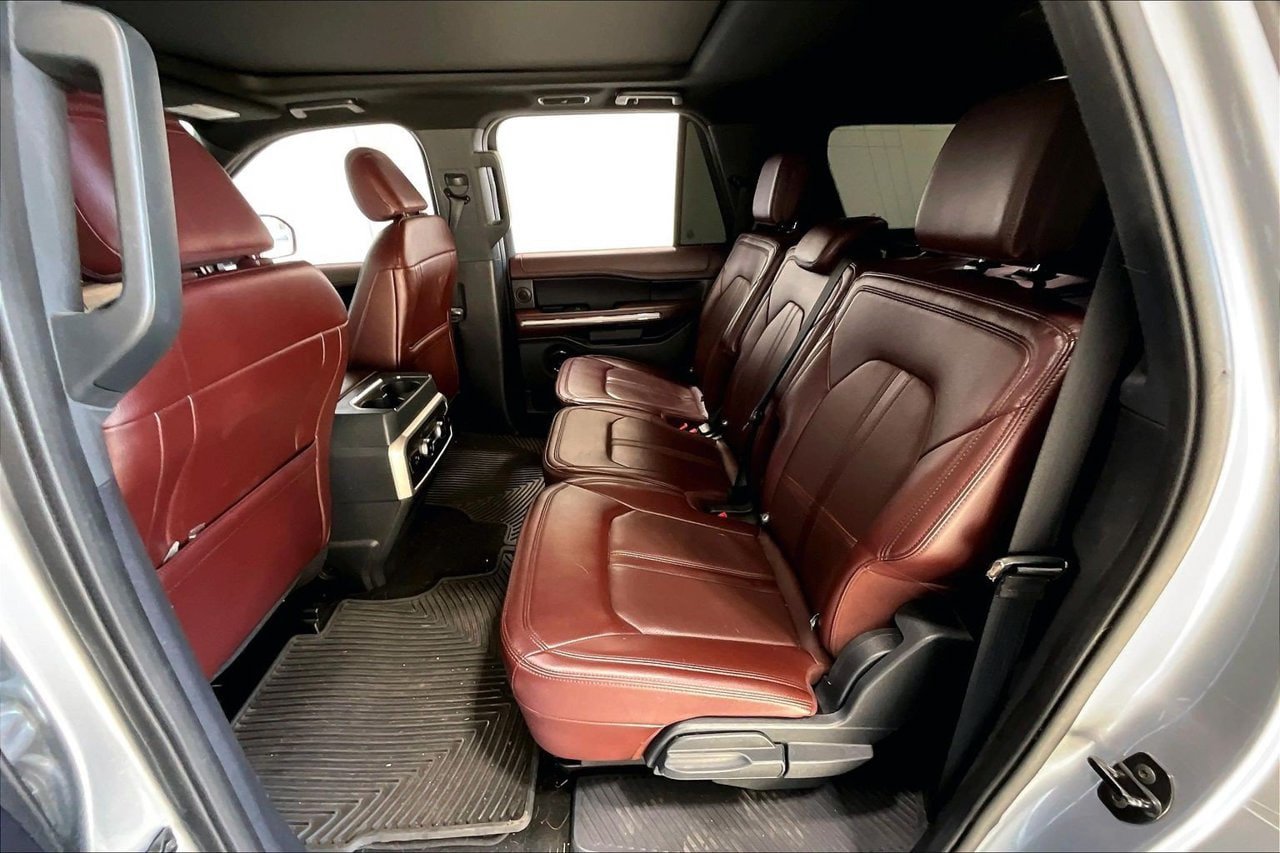 Used 2023 Ford Expedition Max Limited AWD/4WD image 24