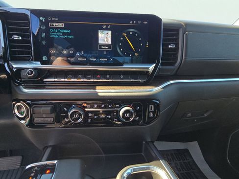 Used 2022 Chevrolet Silverado 1500 RST w/ Convenience Package II image 13