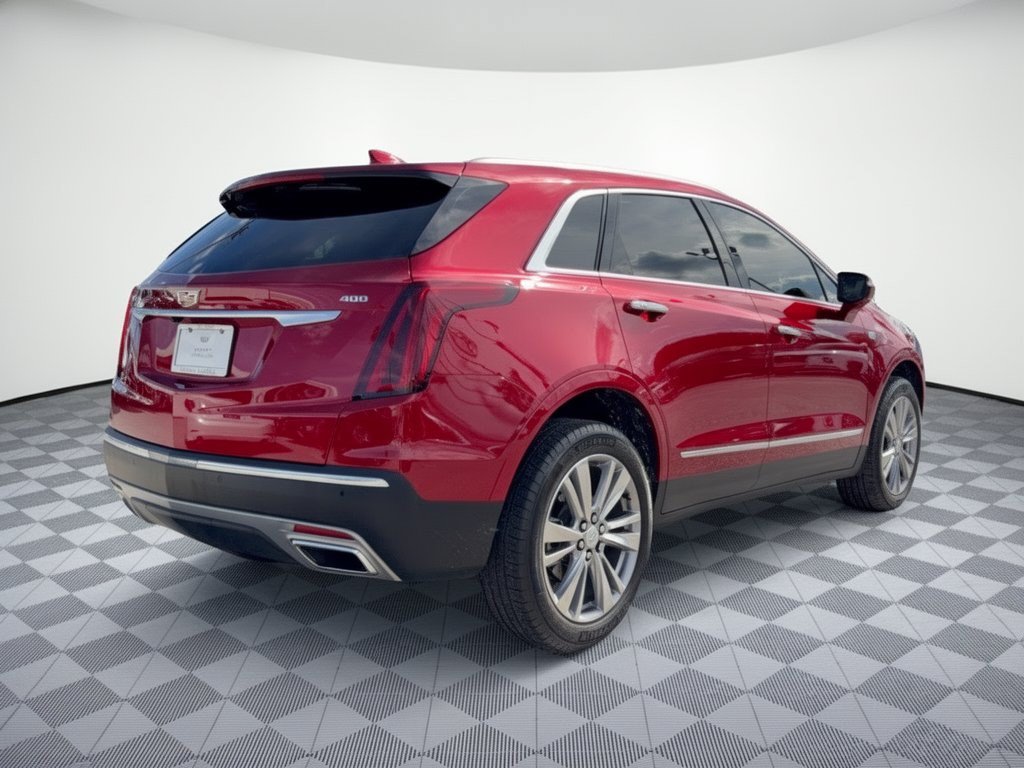 Used 2024 Cadillac XT5 Premium Luxury FWD image 9