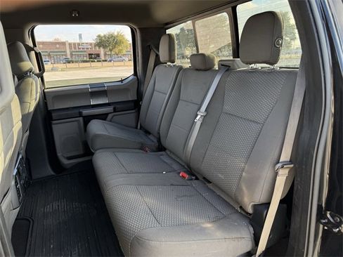 Used 2018 Ford F150 XLT w/ Equipment Group 302A Luxury image 27