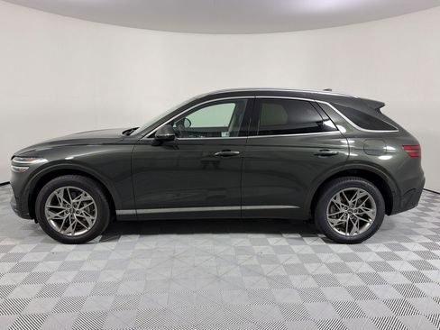 Used 2025 Genesis GV70 2.5T AWD/4WD image 2