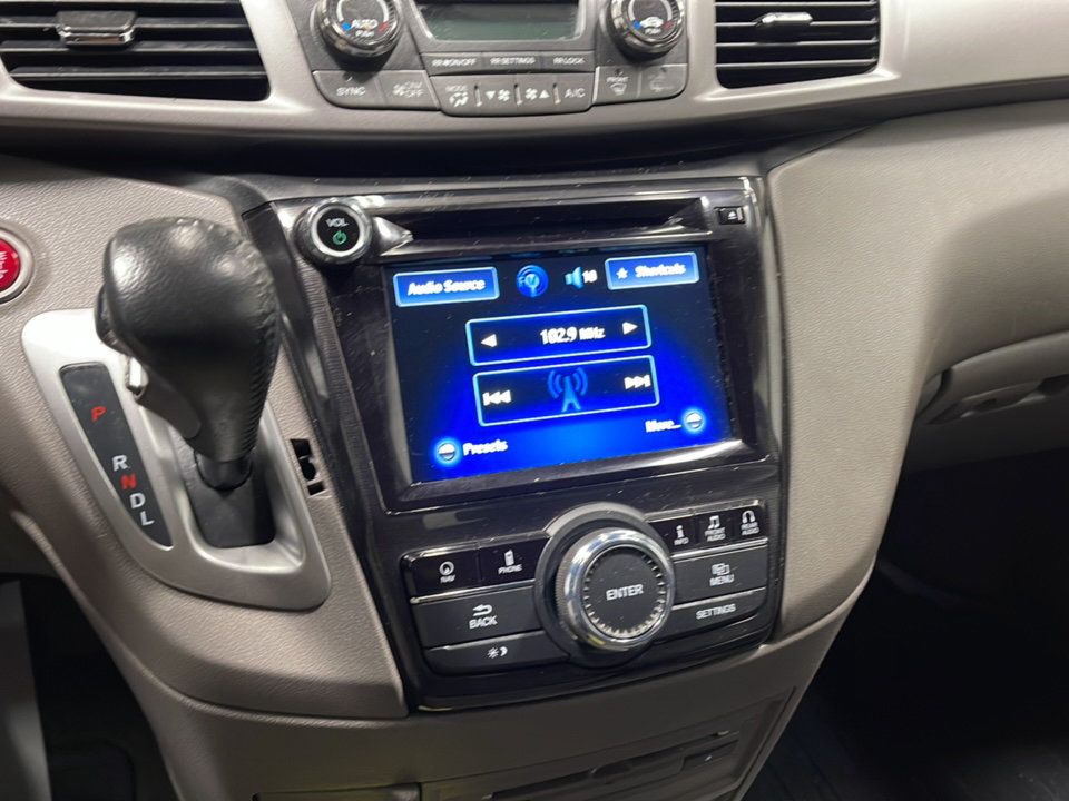 Used 2016 Honda Odyssey Touring image 11