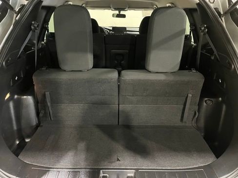 Used 2022 Mitsubishi Outlander ES image 10