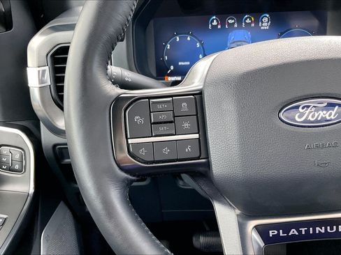 Certified 2025 Ford F150 Platinum w/ Equipment Group 702A High AWD/4WD image 18