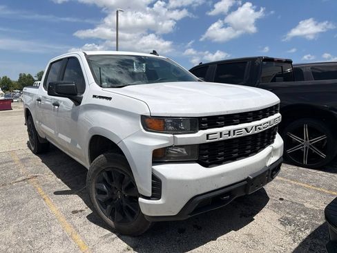 Used 2021 Chevrolet Silverado 1500 Custom AWD/4WD image 1