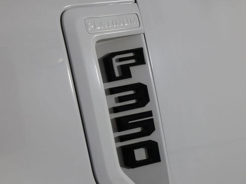 Used 2022 Ford F350 Platinum image 58