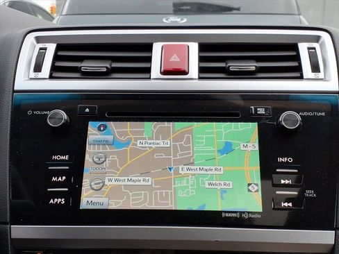 Used 2016 Subaru Outback 2.5i Limited image 15