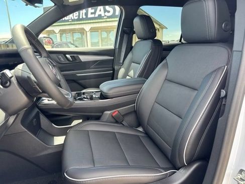 New 2026 Buick Enclave Preferred w/ Power Package AWD/4WD image 10