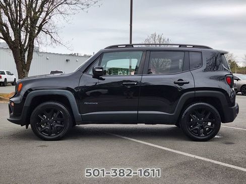 Used 2022 Jeep Renegade Altitude AWD/4WD image 8