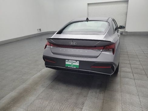 Used 2025 Hyundai Elantra Sport FWD image 7
