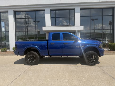 Used 2014 RAM 1500 Express AWD/4WD image 3