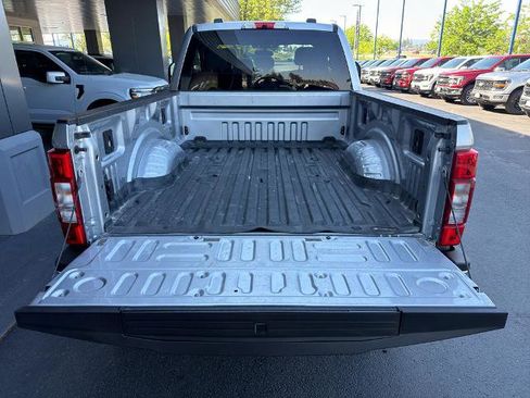 Certified 2022 Ford F250 XLT w/ XLT Premium Package AWD/4WD image 13