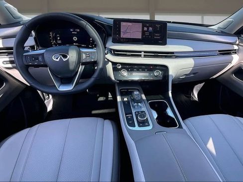 Certified 2026 INFINITI QX60 Luxe w/ Cargo Package AWD/4WD image 16