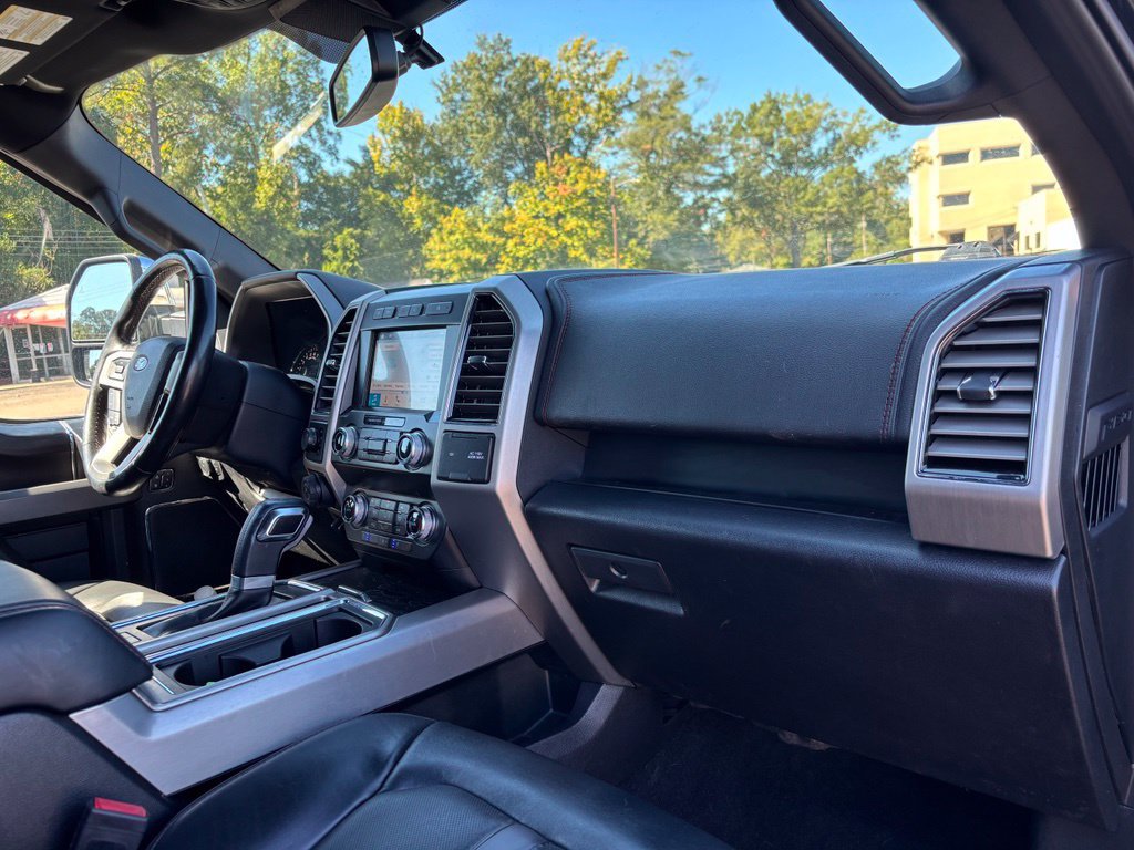 Used 2019 Ford F150 Platinum w/ Equipment Group 701A Luxury AWD/4WD image 27