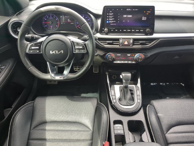 Used 2024 Kia Forte GT-Line w/ GT-Line Premium Package FWD image 16