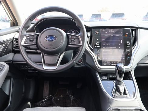Used 2025 Subaru Outback Premium image 20