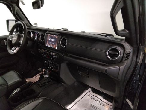 Used 2021 Jeep Wrangler Unlimited Sahara w/ Uconnect 4C Nav & Sound Group image 49