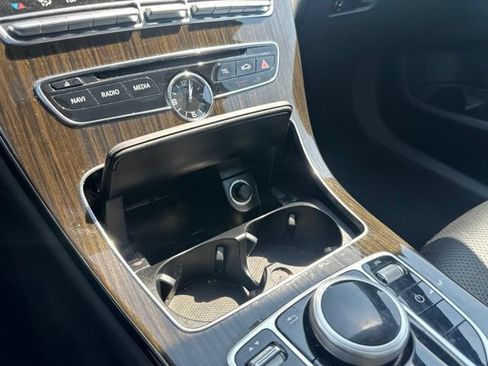 Used 2018 Mercedes-Benz C 300 4MATIC Sedan image 19