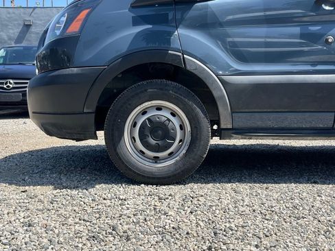 Used 2019 Ford Transit 250 148 High Roof Extended image 12