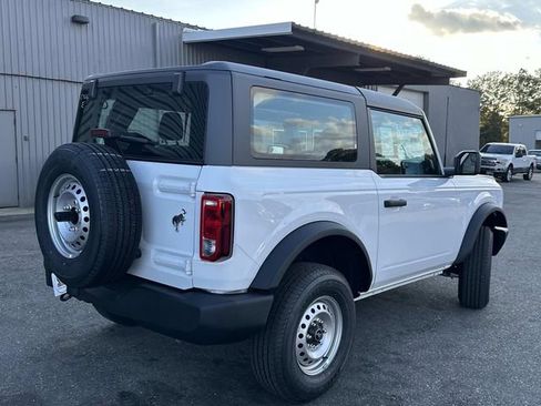New 2025 Ford Bronco 2-Door image 9