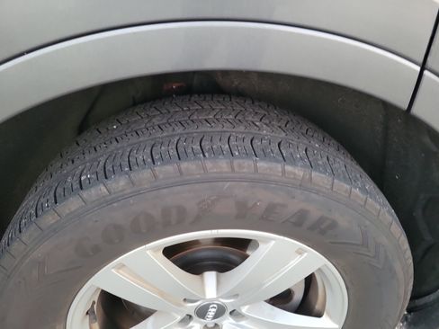 Used 2019 Audi Q7 2.0T Premium Plus w/ Premium Plus Package image 26