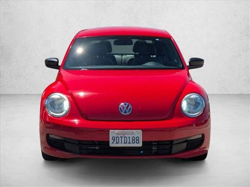 Used 2015 Volkswagen Beetle 1.8T FWD image 2