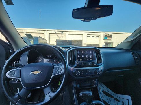 Used 2020 Chevrolet Colorado LT RWD image 15