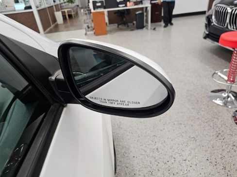 Used 2018 Chevrolet Sonic LT image 33