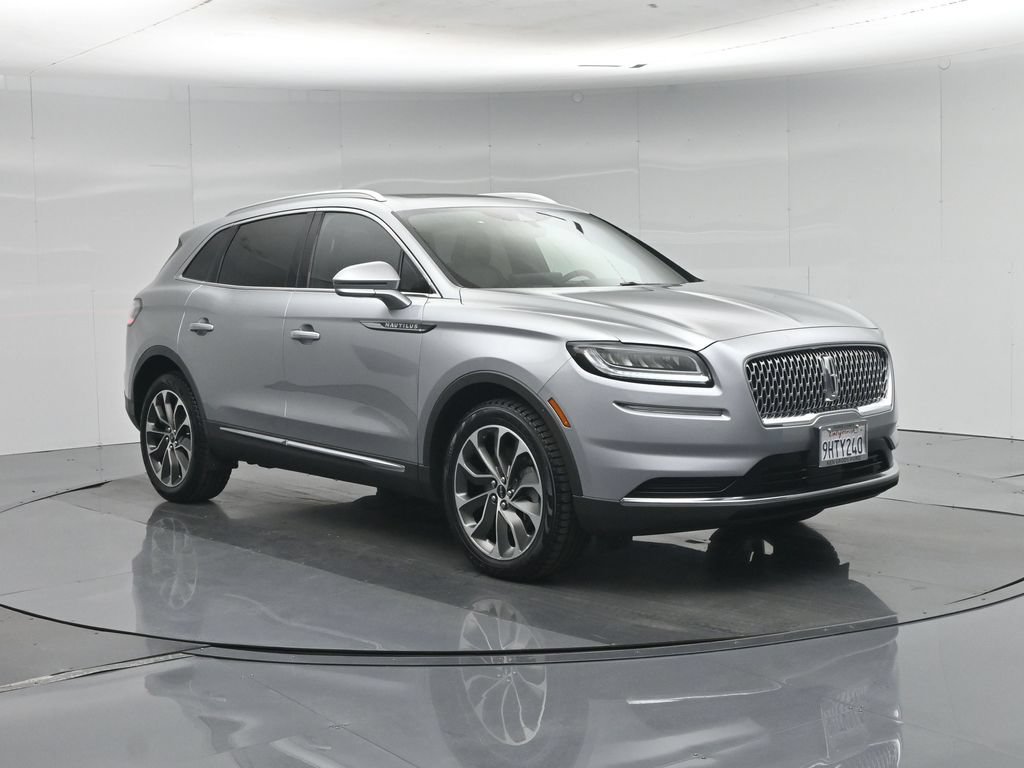 Used 2023 Lincoln Nautilus Reserve FWD image 28