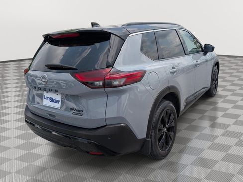 Used 2023 Nissan Rogue SV w/ SV Premium B Package AWD/4WD image 5