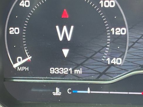 Used 2024 GMC Sierra 2500 Denali w/ Denali Reserve Package AWD/4WD image 33