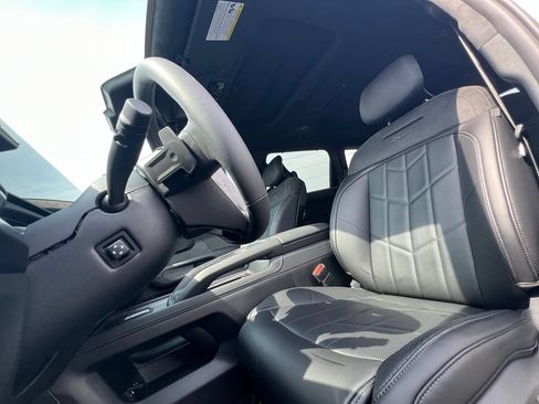 Used 2027 Kia Telluride X-Line SX Prestige AWD/4WD image 18