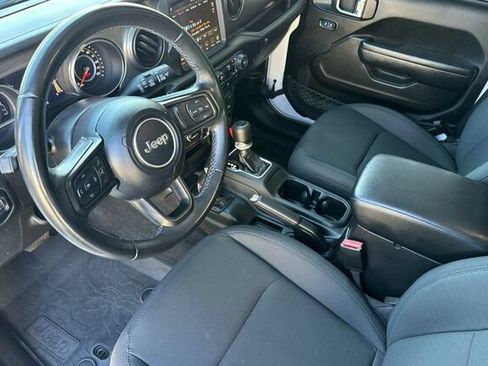 Used 2022 Jeep Wrangler Unlimited Sport AWD/4WD image 7