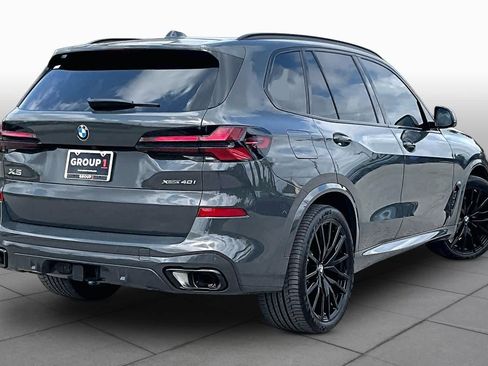 Used 2026 BMW X5 xDrive40i w/ M Sport Package AWD/4WD image 12