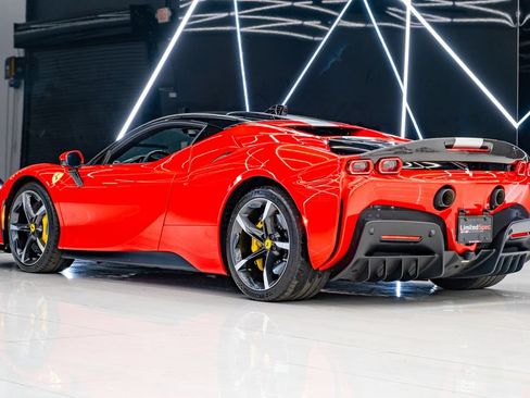 Used 2021 Ferrari SF90 Stradale AWD/4WD image 23