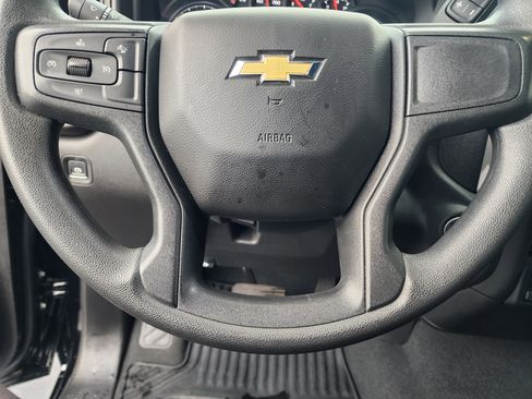 Used 2025 Chevrolet Silverado 2500 Custom w/ Custom Convenience Package image 29