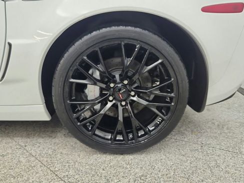 Used 2010 Chevrolet Corvette Grand Sport w/ Preferred Equipment Group RWD image 40