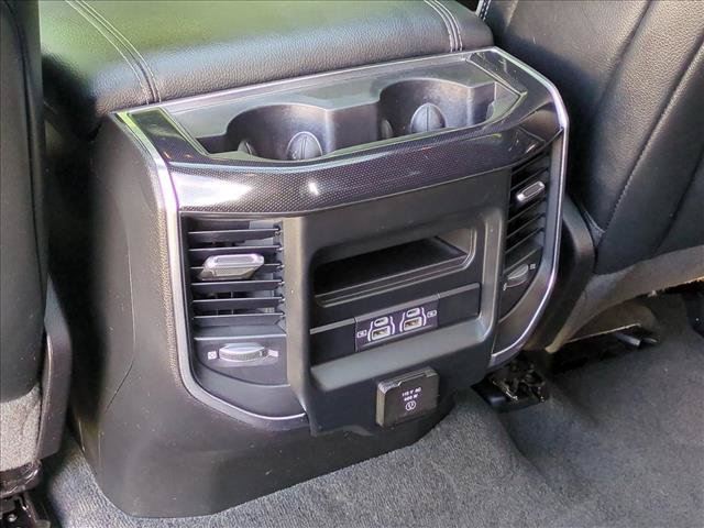 Used 2022 RAM 1500 Laramie AWD/4WD image 19