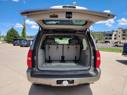 Used 2007 Chevrolet Tahoe LT w/ LT Preferred Equipment Group AWD/4WD image 14