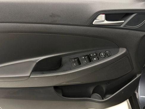 Used 2021 Hyundai Tucson Value AWD/4WD image 11
