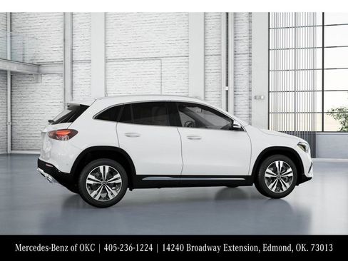 Used 2026 Mercedes-Benz GLA 250 4MATIC image 18