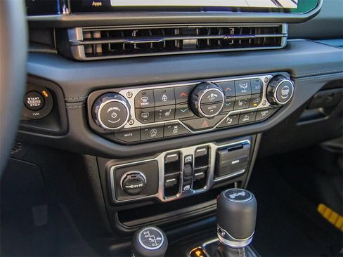 New 2026 Jeep Wrangler Sahara image 38